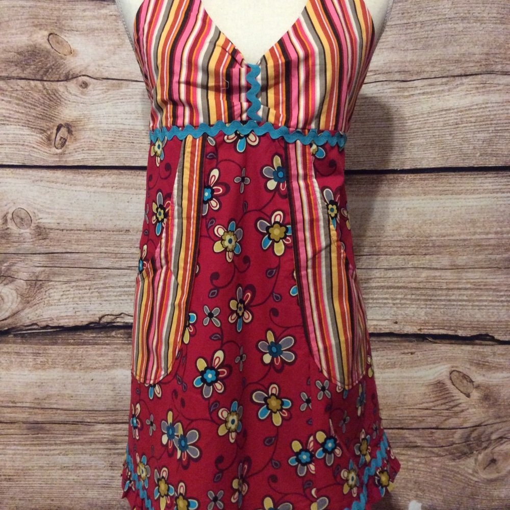 Ladies adorable floral handcrafted apron